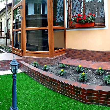 Апартаменты Unique 1 Bd Apt Dt W/Free Parking And Wi-Fi Кишинёв Экстерьер фото