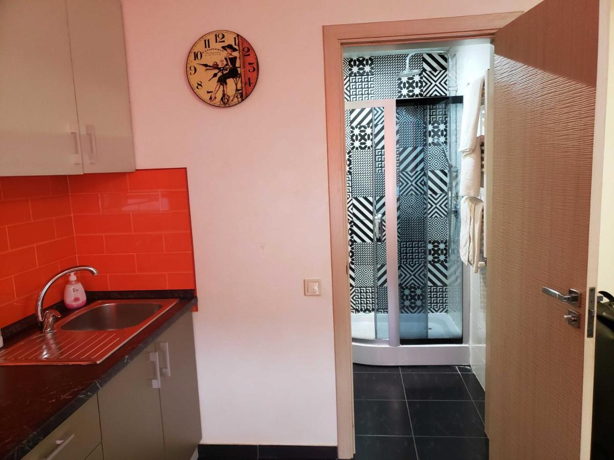 Апартаменты Unique 1 Bd Apt Dt W/Free Parking And Wi-Fi Кишинёв Экстерьер фото