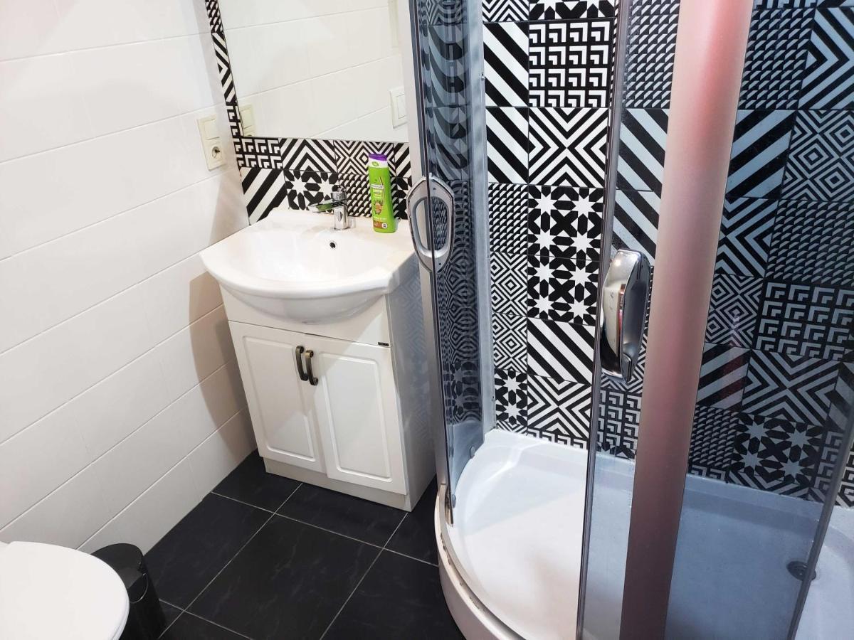 Апартаменты Unique 1 Bd Apt Dt W/Free Parking And Wi-Fi Кишинёв Экстерьер фото